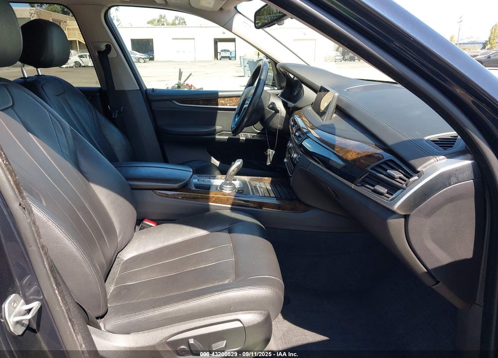 2015 BMW X5 XDRIVE35I VIN: 5UXKR0C50F0P04194