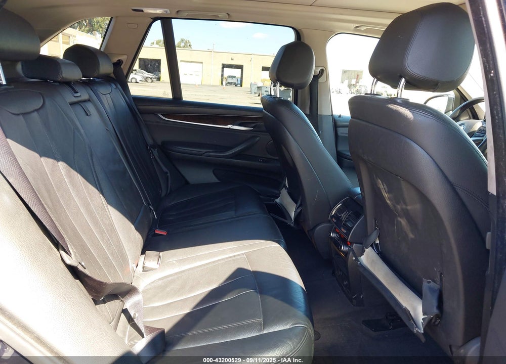 2015 BMW X5 XDRIVE35I VIN: 5UXKR0C50F0P04194