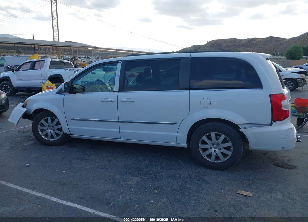2014 CHRYSLER TOWN & COUNTRY TOURING VIN: 2C4RC1BG7ER435819