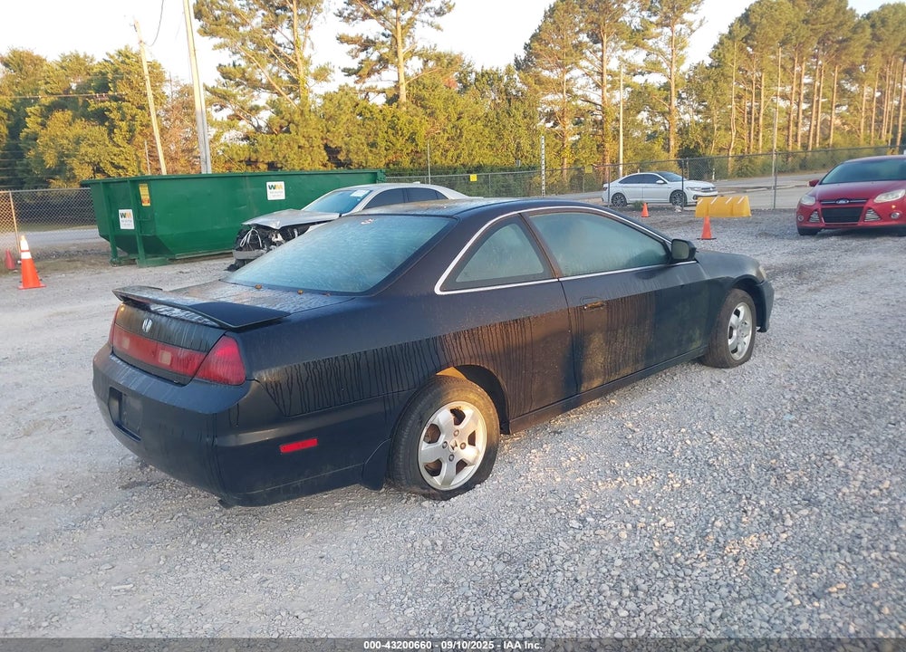 2002 HONDA ACCORD 2.3 EX VIN: 1HGCG32552A006295