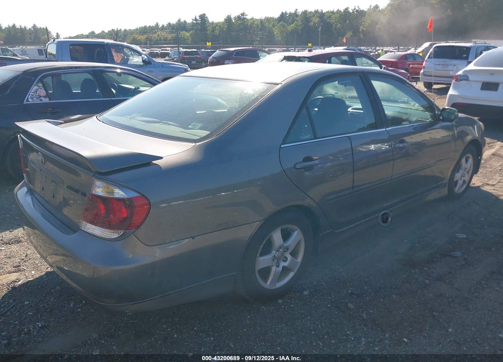 2005 TOYOTA CAMRY SE VIN: 4T1BE32K65U536005