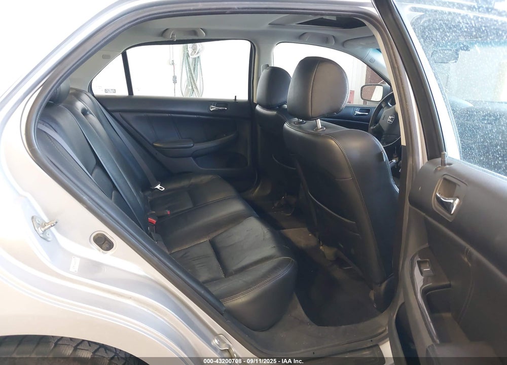 2006 HONDA ACCORD 3.0 EX VIN: 1HGCM65506A021220