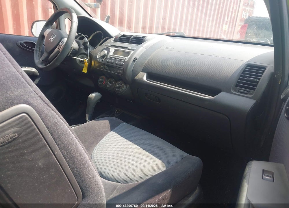 2008 HONDA FIT SPORT VIN: JHMGD38668S039591
