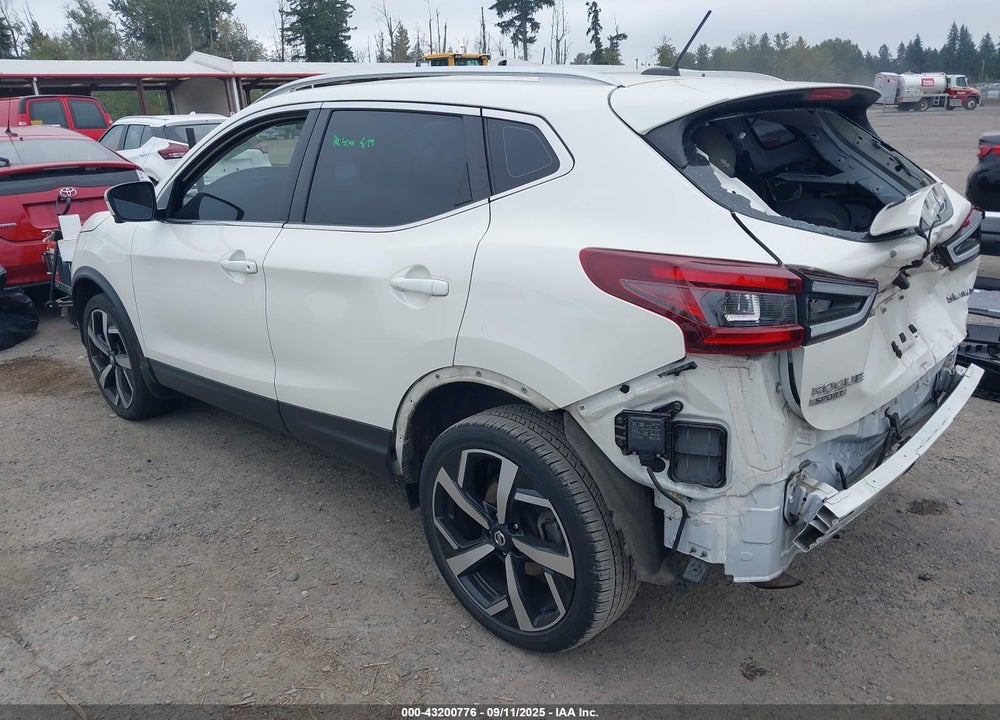 2020 NISSAN ROGUE SPORT VIN: JN1BJ1CW4LW388656