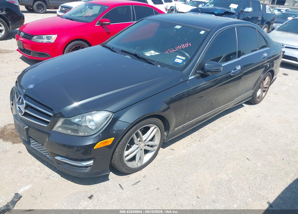 2014 MERCEDES-BENZ C 250 SPORT VIN: WDDGF4HBXEG215285