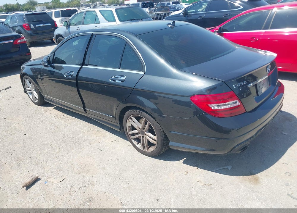 2014 MERCEDES-BENZ C 250 SPORT VIN: WDDGF4HBXEG215285