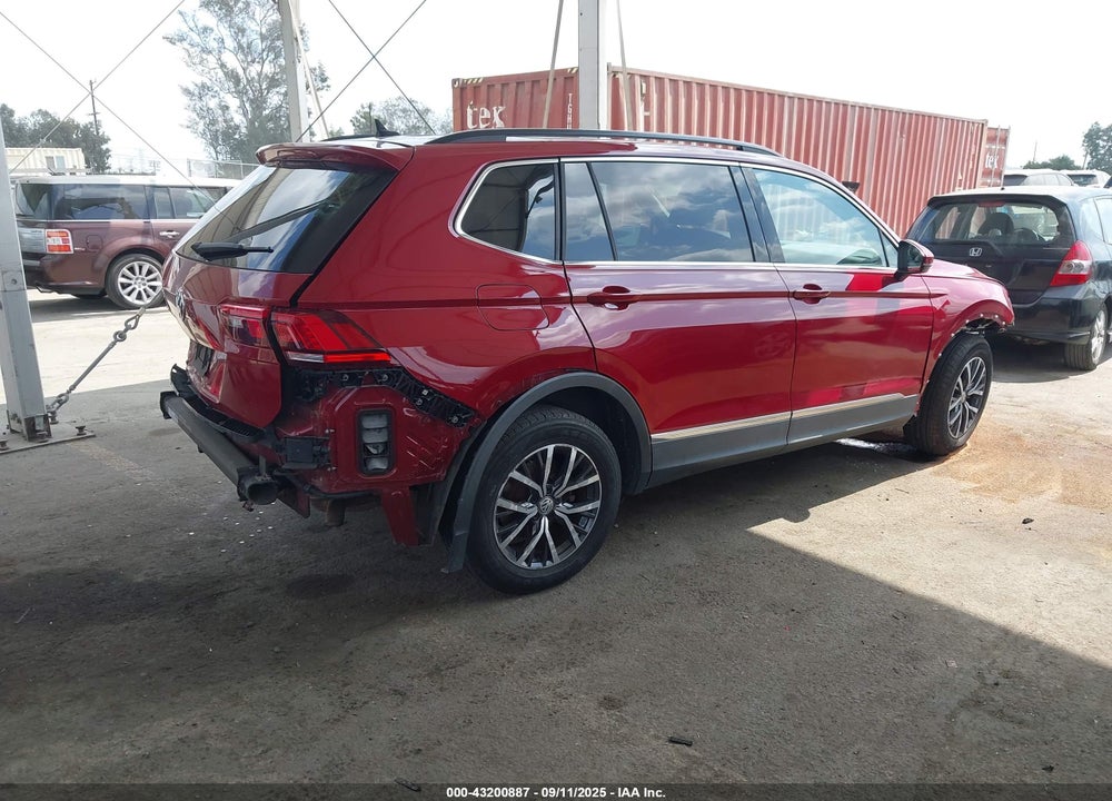 2020 VOLKSWAGEN TIGUAN VIN: 3VV3B7AX0LM095321