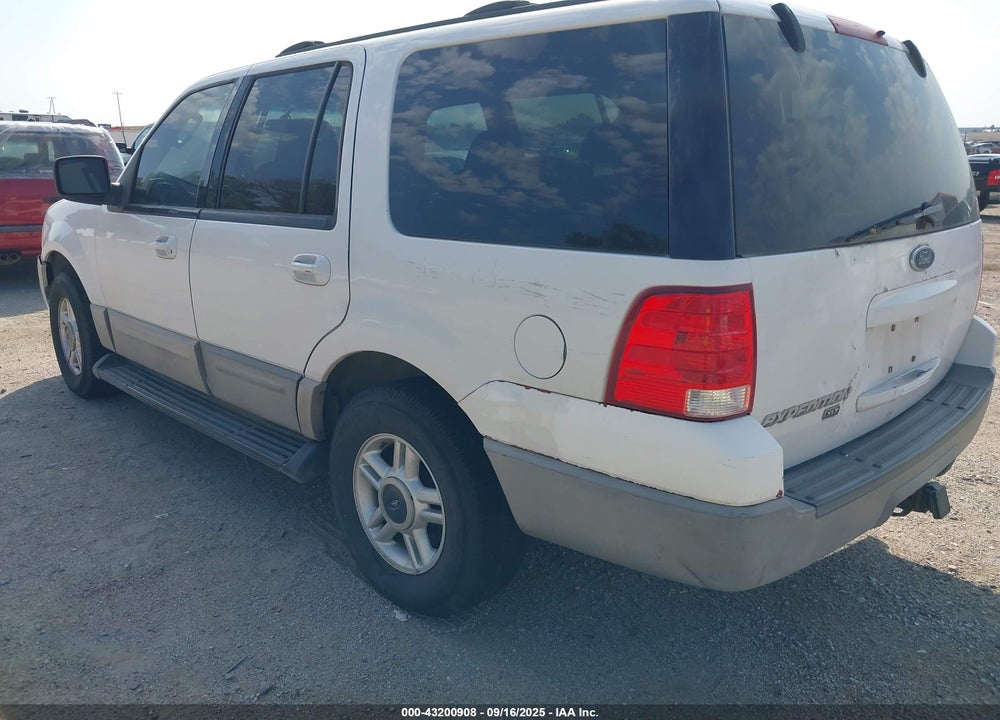 2003 FORD EXPEDITION XLT VIN: 1FMPU16L03LA11752