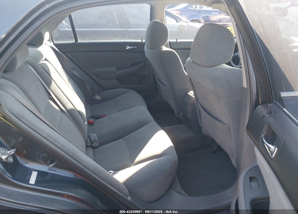 2006 HONDA ACCORD 2.4 LX VIN: 1HGCM56456A130630