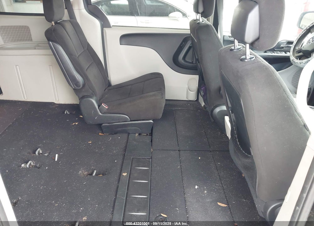 2012 DODGE GRAND CARAVAN SXT VIN: 2C4RDGCG4CR296194