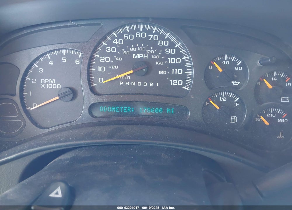2003 CHEVROLET TAHOE LT VIN: 1GNEK13Z33J203812