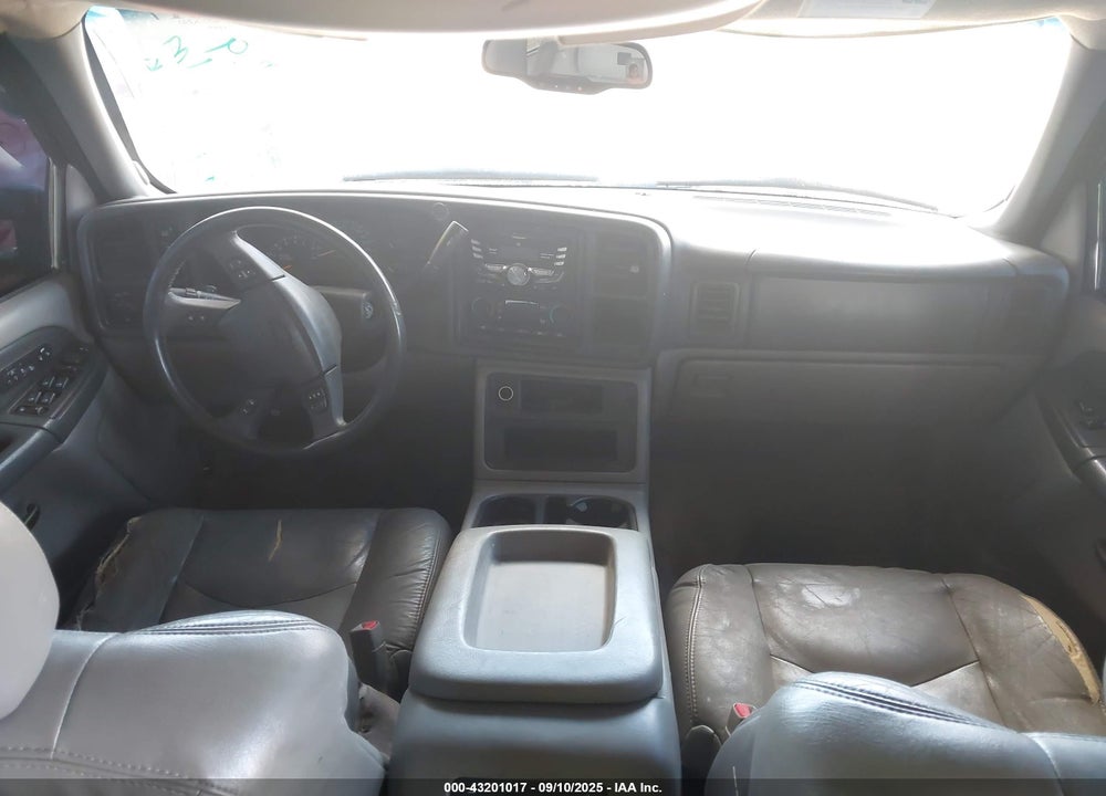 2003 CHEVROLET TAHOE LT VIN: 1GNEK13Z33J203812