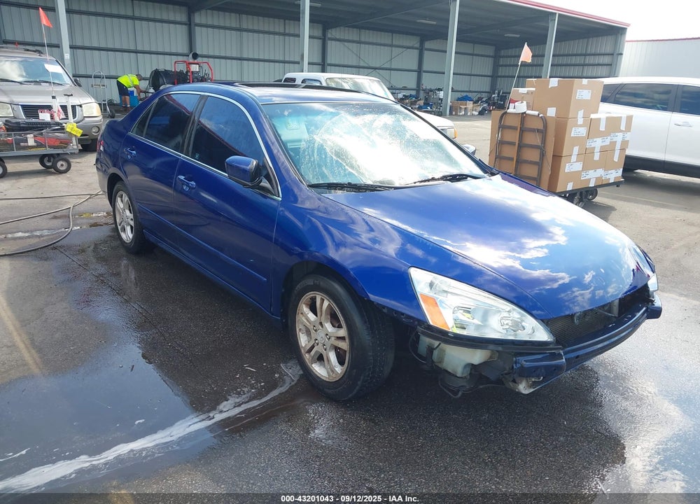 2007 HONDA ACCORD 2.4 EX VIN: 1HGCM56717A105056