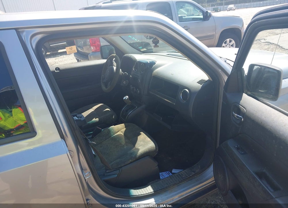 2016 JEEP PATRIOT VIN: 1C4NJPBB8GD519164