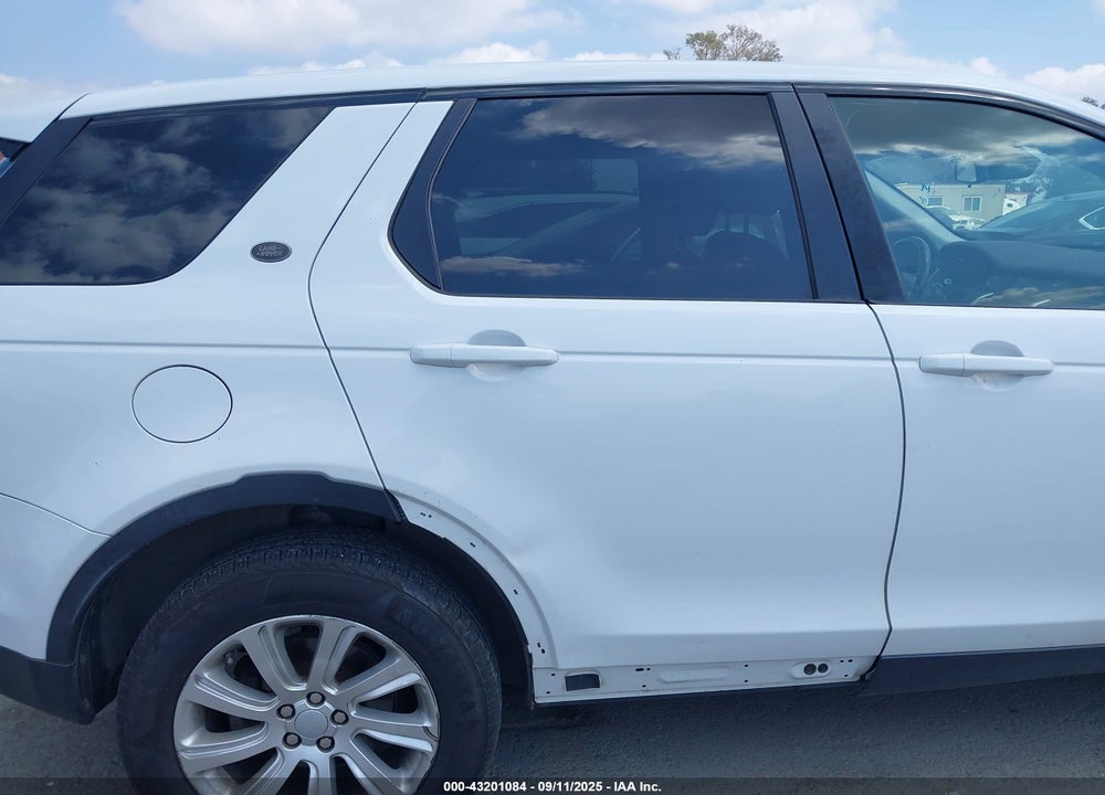 2017 LAND ROVER DISCOVERY SPORT VIN: SALCP2BG4HH666654
