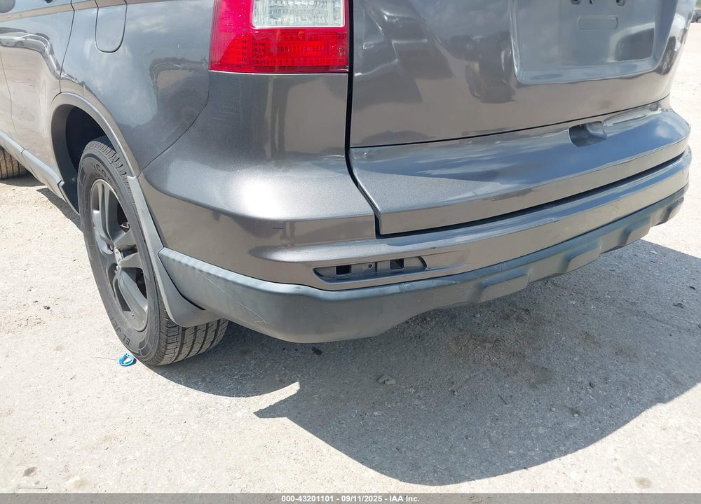 2011 HONDA CR-V VIN: 3CZRE3H51BG700368