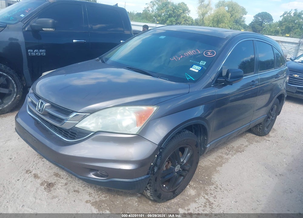 2011 HONDA CR-V VIN: 3CZRE3H51BG700368