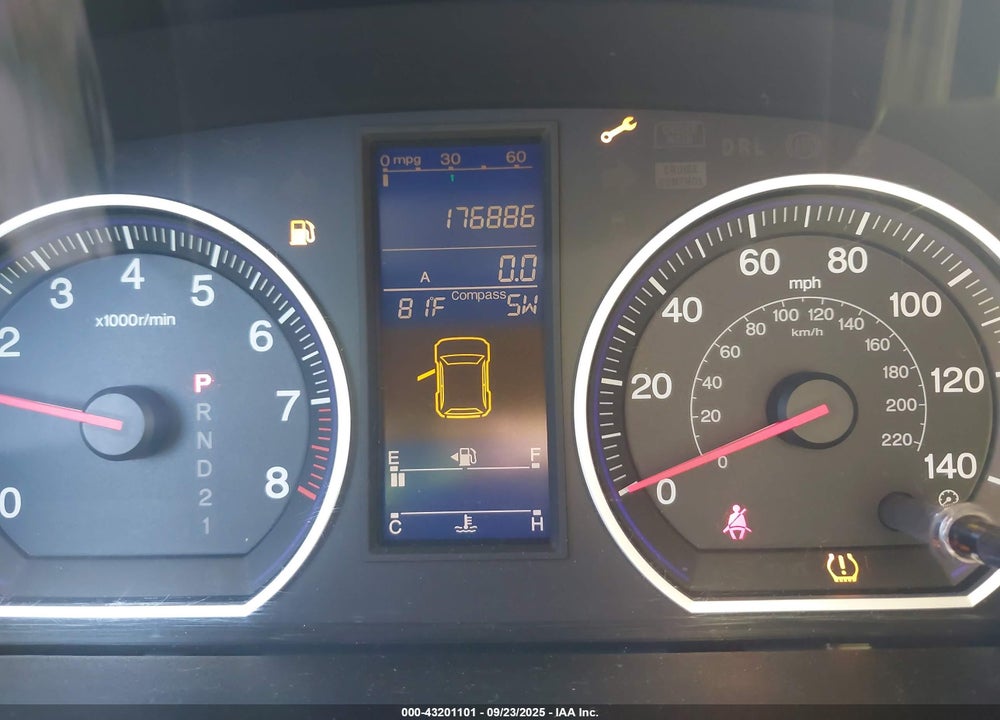 2011 HONDA CR-V VIN: 3CZRE3H51BG700368