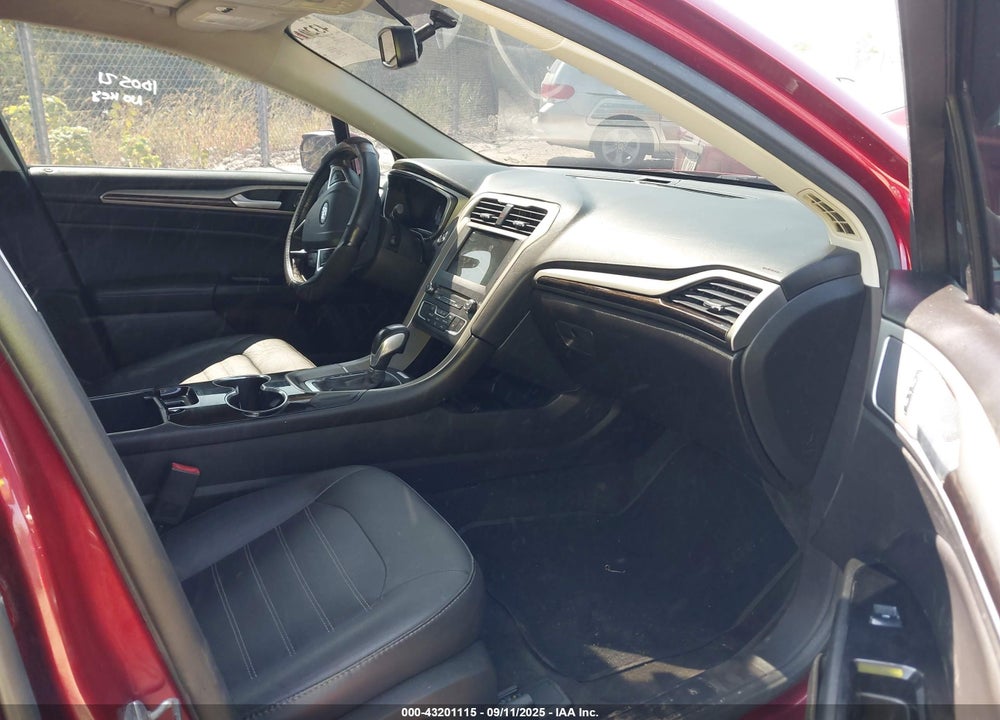 2016 FORD FUSION VIN: 3FA6P0T93GR100528