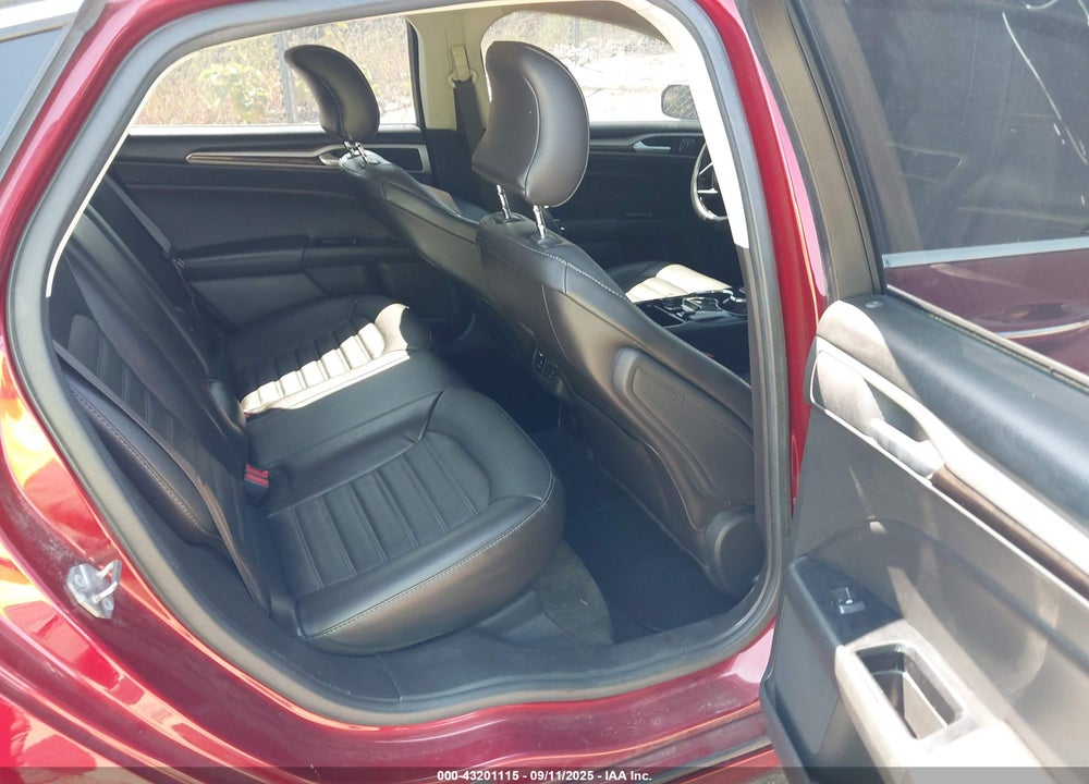 2016 FORD FUSION VIN: 3FA6P0T93GR100528