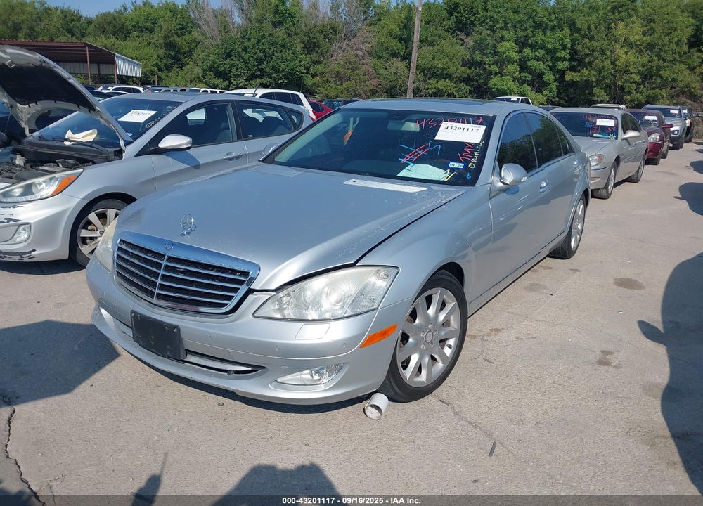 2008 MERCEDES-BENZ S 550 4MATIC VIN: WDDNG86X58A230942