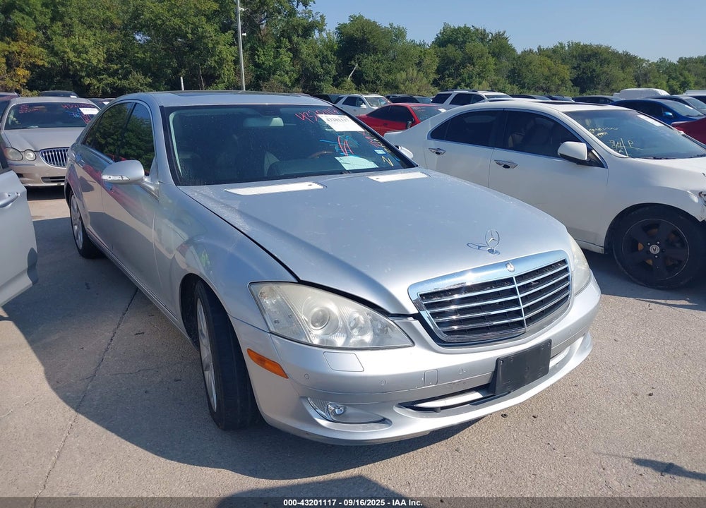2008 MERCEDES-BENZ S 550 4MATIC VIN: WDDNG86X58A230942