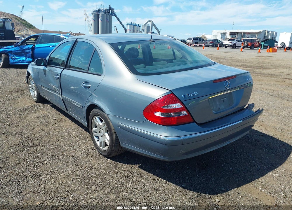 2004 MERCEDES-BENZ E 320 4MATIC VIN: WDBUF82J64X122152