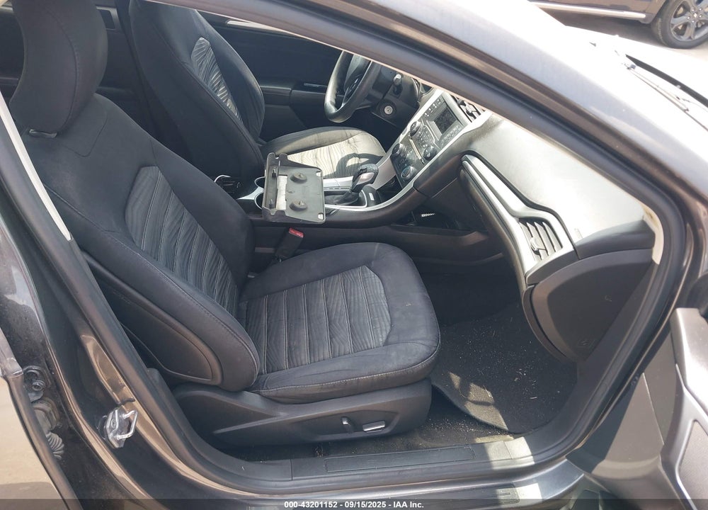 2016 FORD FUSION VIN: 3FA6P0H76GR389749