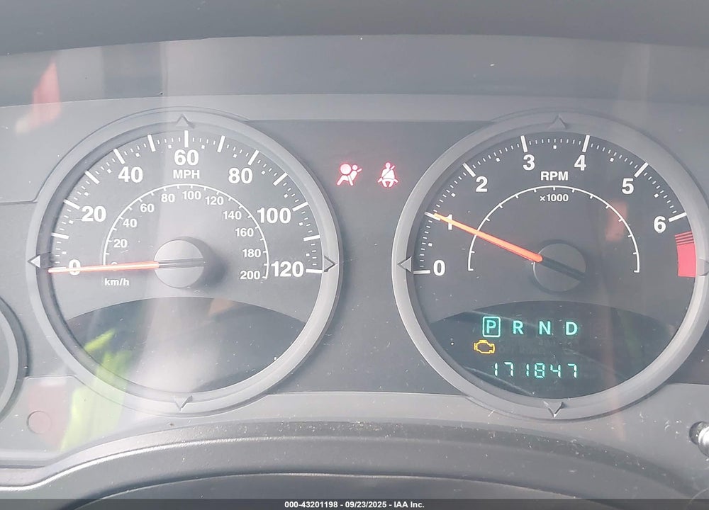 2008 JEEP COMPASS SPORT VIN: 1J8FT47018D747084