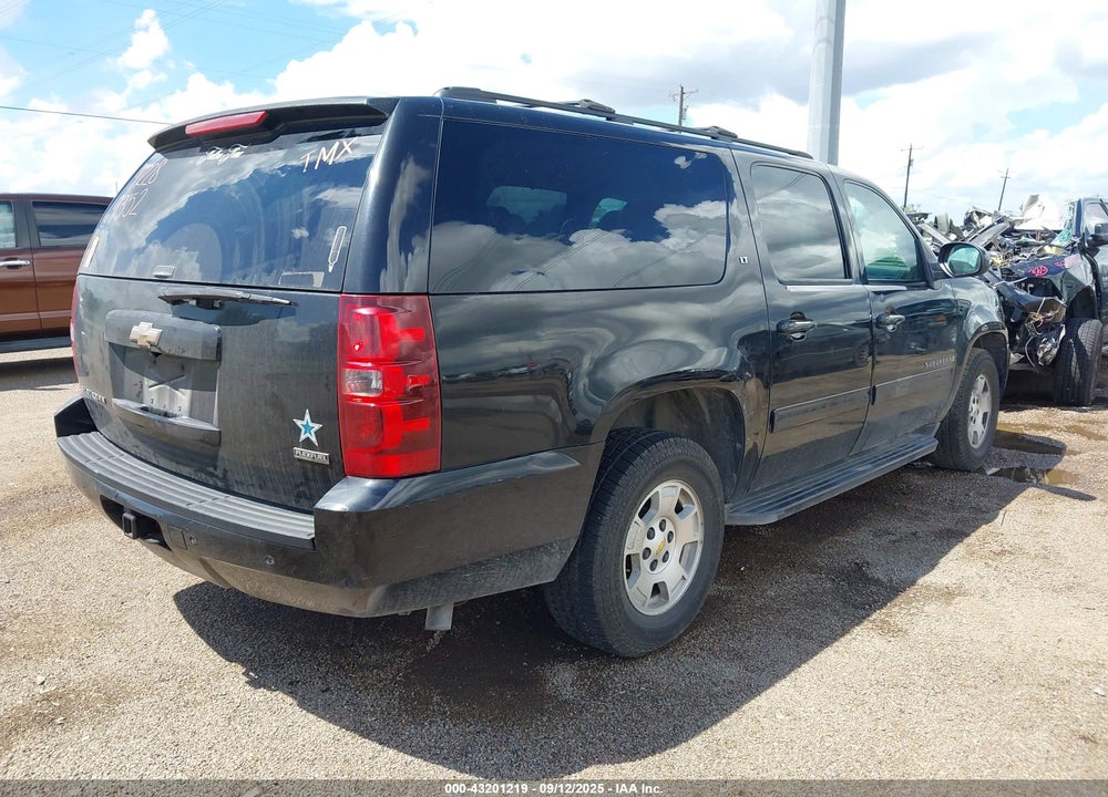2009 CHEVROLET SUBURBAN 1500 VIN: 1GNFC26099R289352