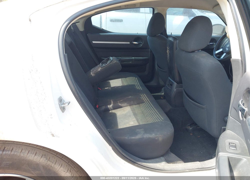 2010 DODGE CHARGER VIN: 2B3CA3CVXAH229321
