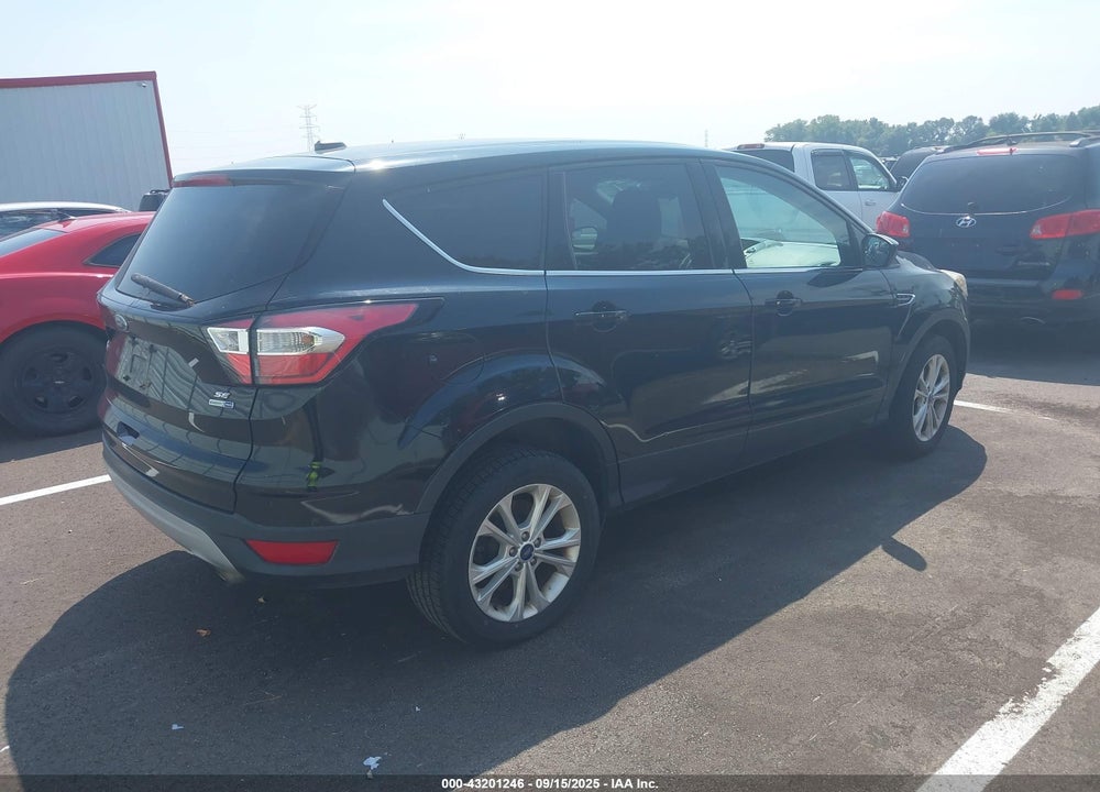 2017 FORD ESCAPE VIN: 1FMCU9GD1HUE11471