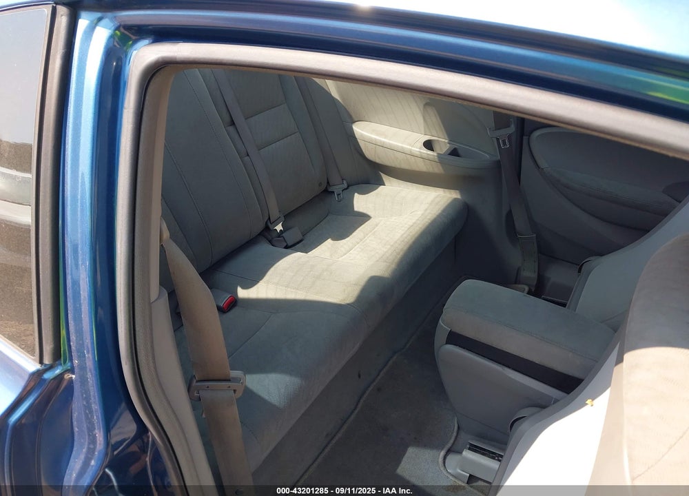 2010 HONDA CIVIC VIN: 2HGFG1B62AH518381