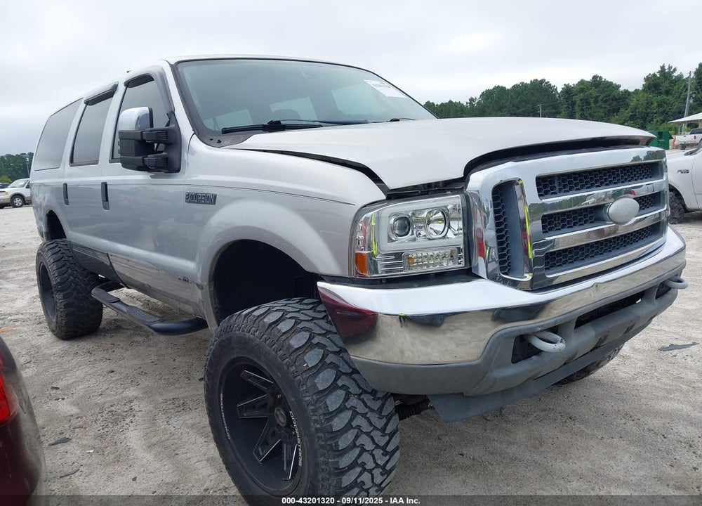 2003 FORD EXCURSION XLT VIN: 1FMNU41S03EB70783