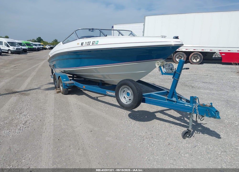 1992 RINKER RUNABOUT VIN: RNK37965D292