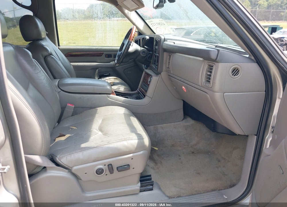2005 CADILLAC ESCALADE STANDARD VIN: 1GYEK63N85R173272