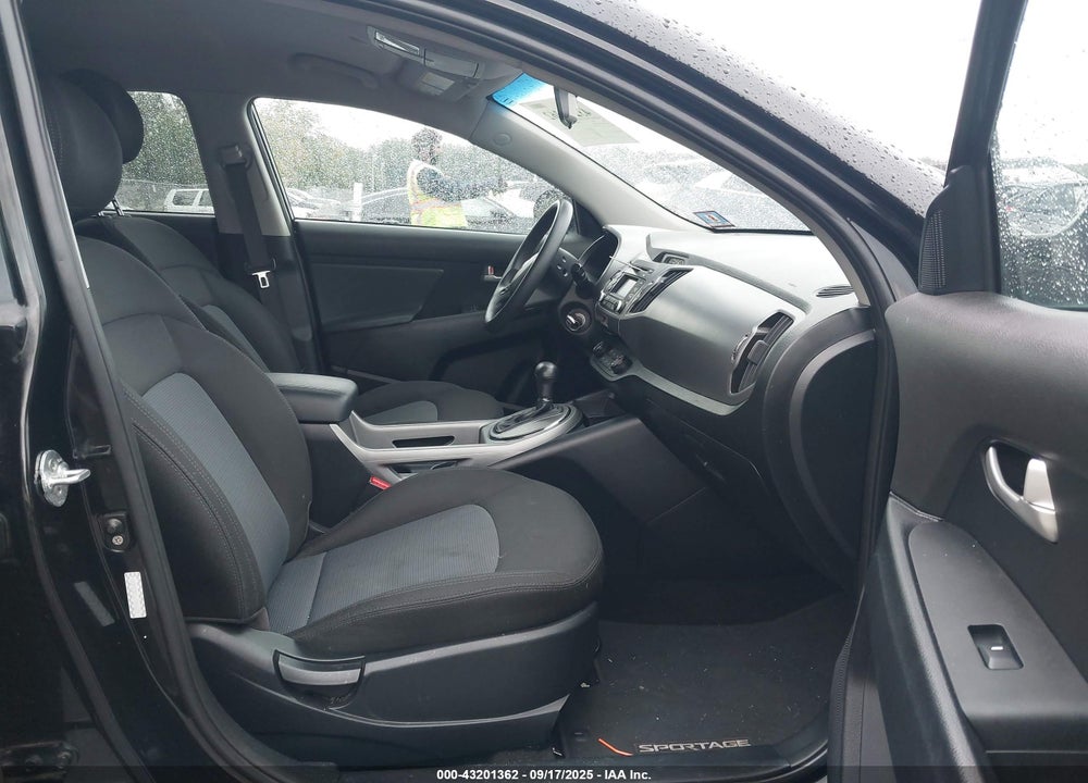 2016 KIA SPORTAGE LX VIN: KNDPB3AC6G7854298