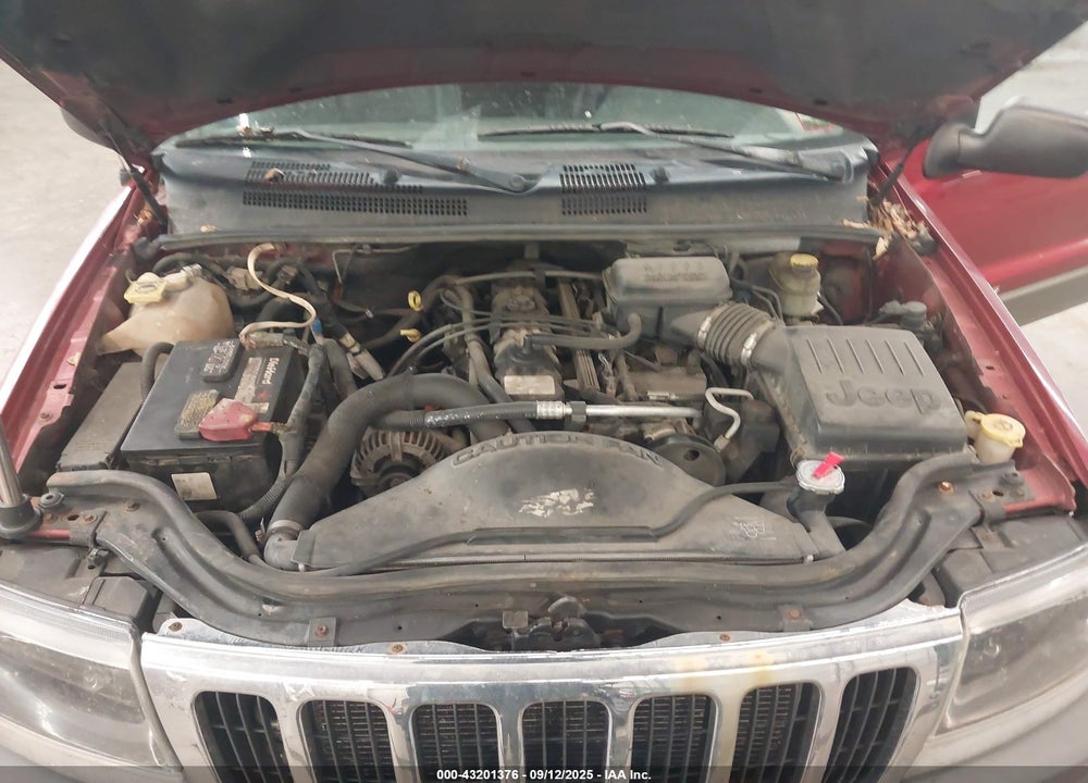 2002 JEEP GRAND CHEROKEE LAREDO VIN: 1J4GW48S02C248643