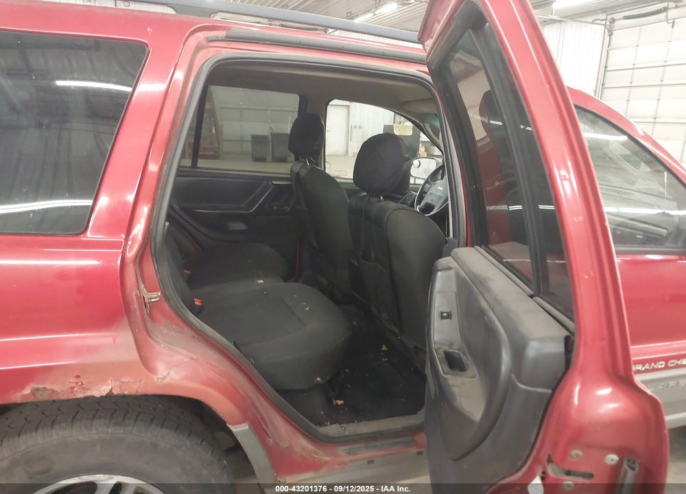 2002 JEEP GRAND CHEROKEE LAREDO VIN: 1J4GW48S02C248643