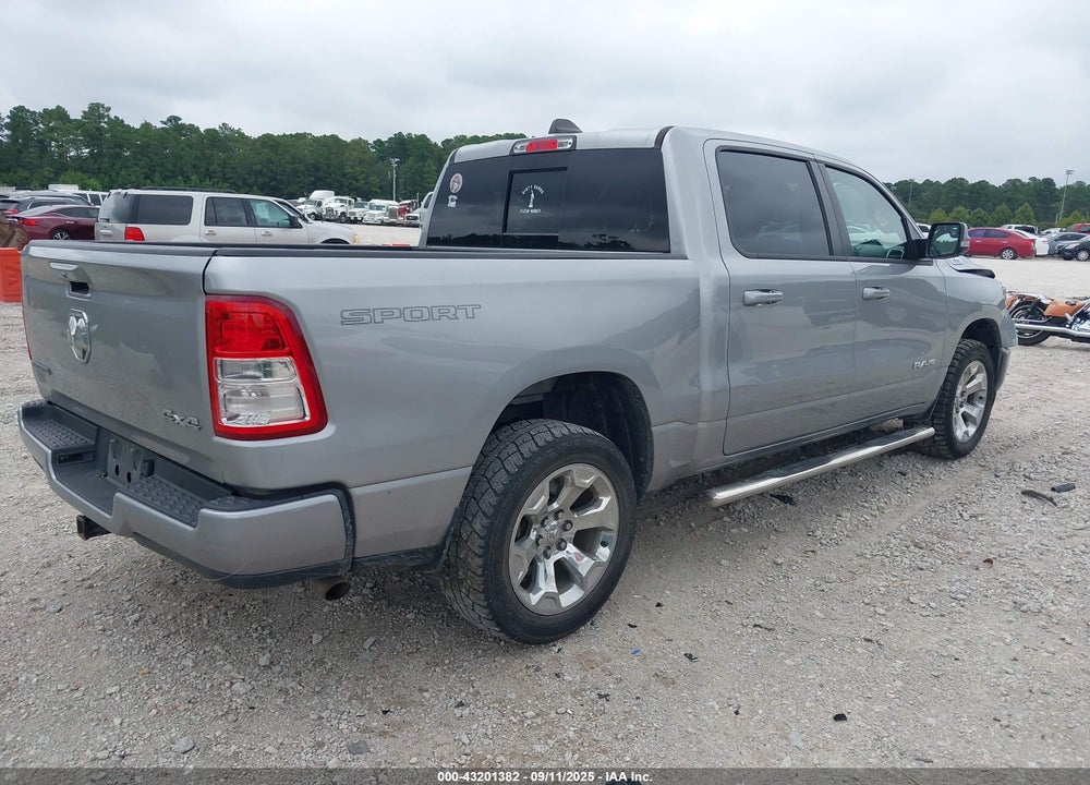 2022 RAM 1500 BIG HORN 4X4 5'7 BOX VIN: 1C6RRFFG2NN422776