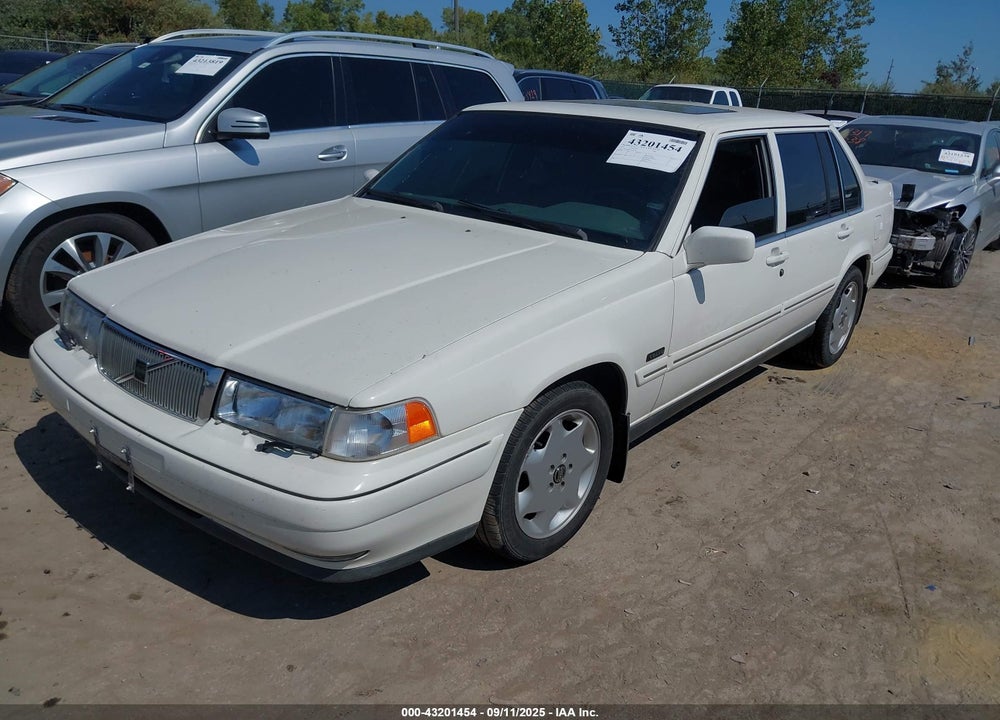 1997 VOLVO 960 VIN: YV1KS9602V1120411