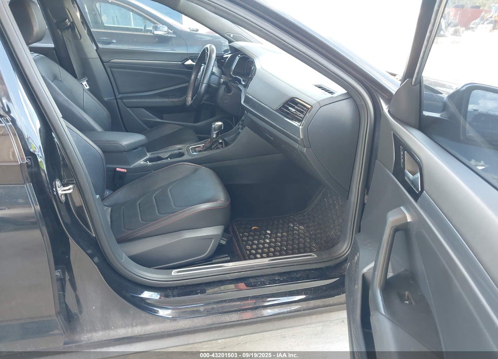 2019 VOLKSWAGEN JETTA VIN: 3VW6T7BU9KM263899