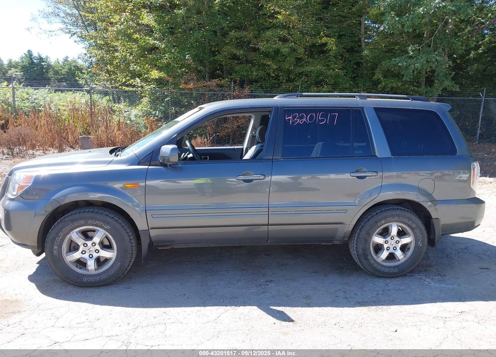2007 HONDA PILOT VIN: 2HKYF184X7H500209