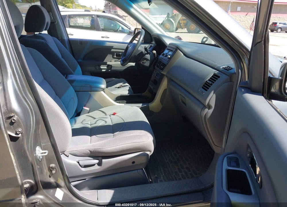 2007 HONDA PILOT VIN: 2HKYF184X7H500209