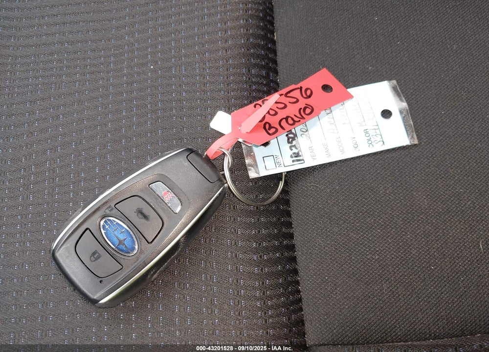 2025 SUBARU ASCENT VIN: 4S4WMADD0S3412367