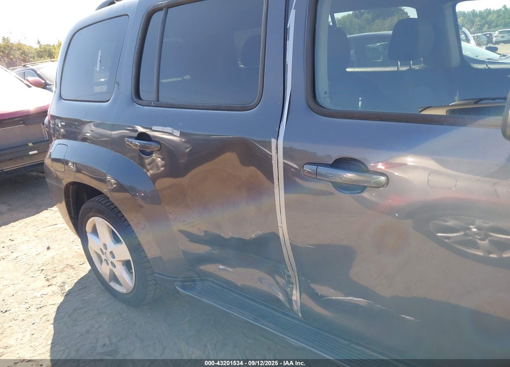 2010 CHEVROLET HHR LT VIN: 3GNBABDB4AS561008