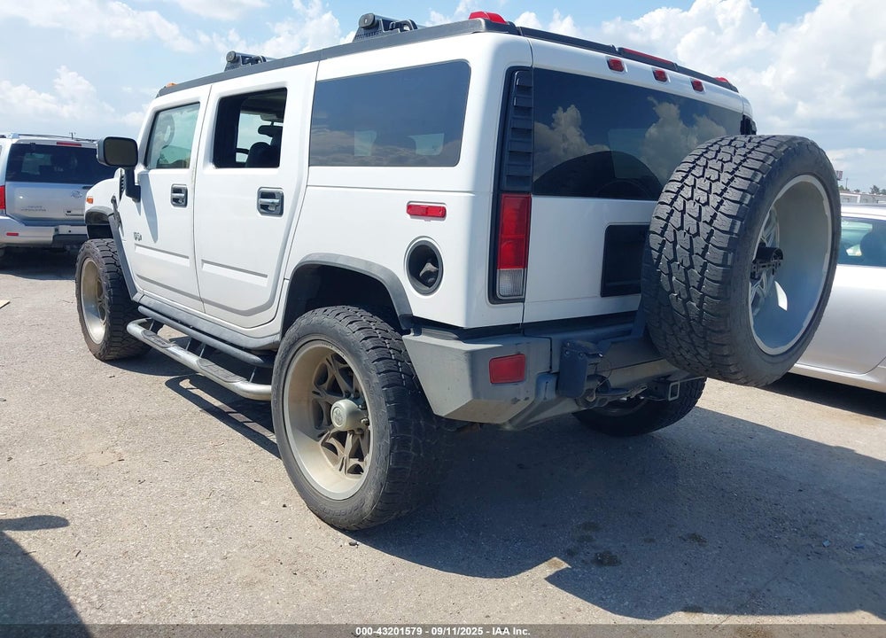 2006 HUMMER H2 SUV VIN: 5GRGN23UX6H107625