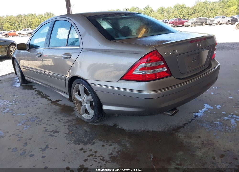 2006 MERCEDES-BENZ C 230 SPORT VIN: WDBRF52H76E022013
