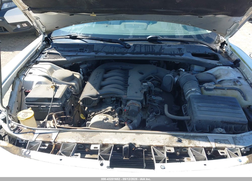 2010 DODGE CHARGER VIN: 2B3CA3CV5AH256619