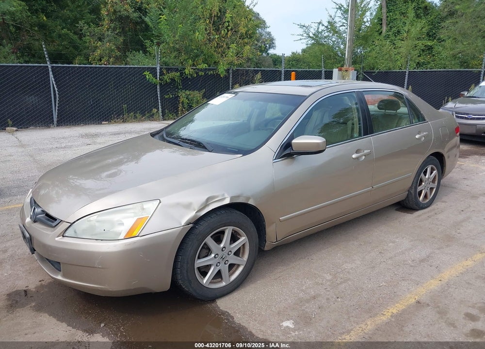 2003 HONDA ACCORD 3.0 EX VIN: 1HGCM66813A059172